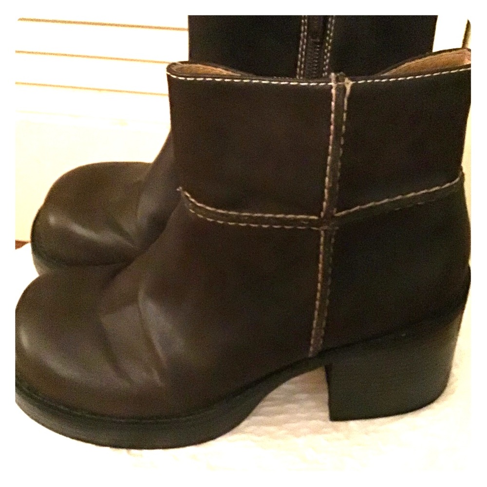 Zodiac  Boots